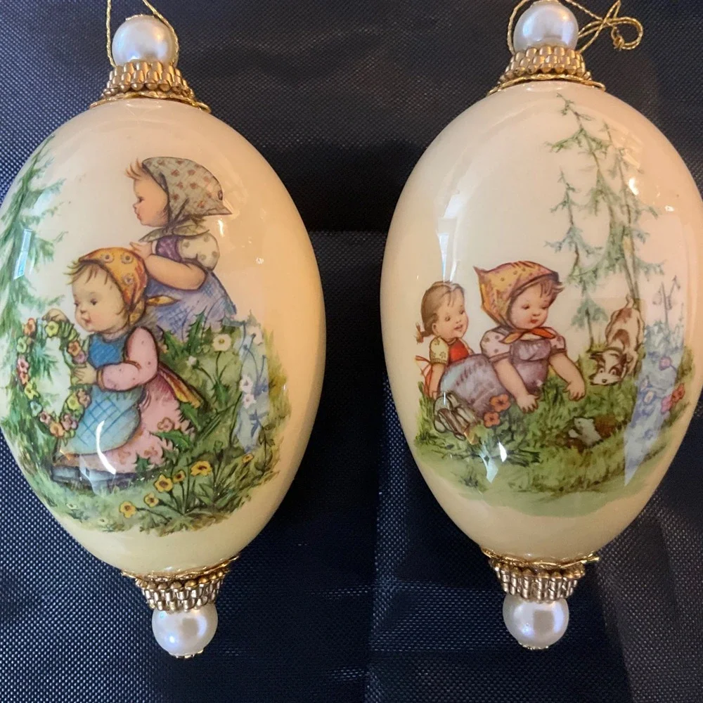 Vintage Hummel Inspired Porcelain Ornaments 2 Garden‎ Scene Christmas Coquette